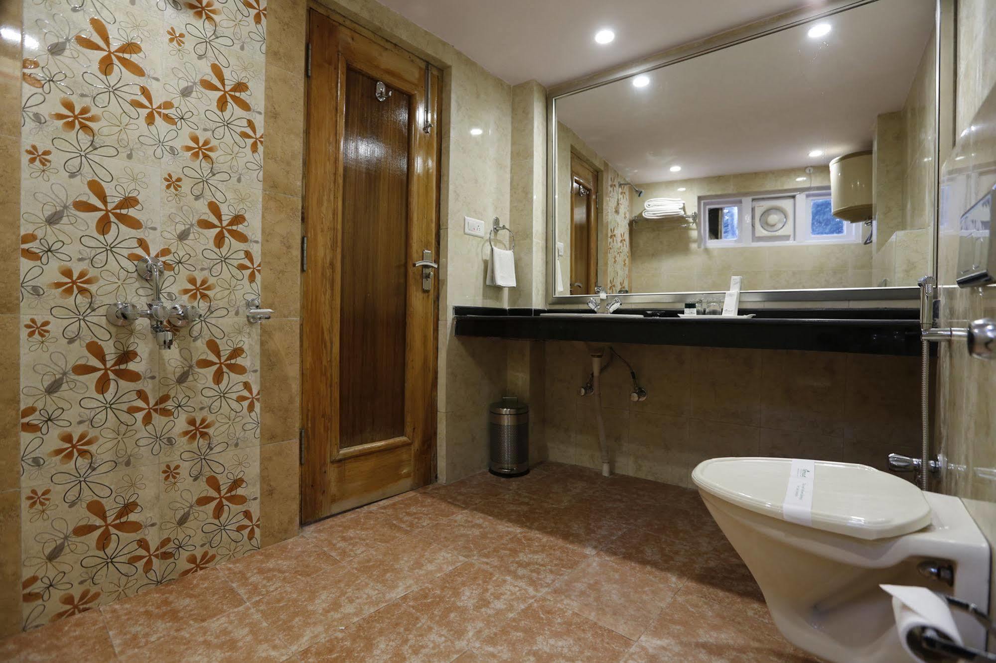 Fairmount Hotel Shimla Bagian luar foto